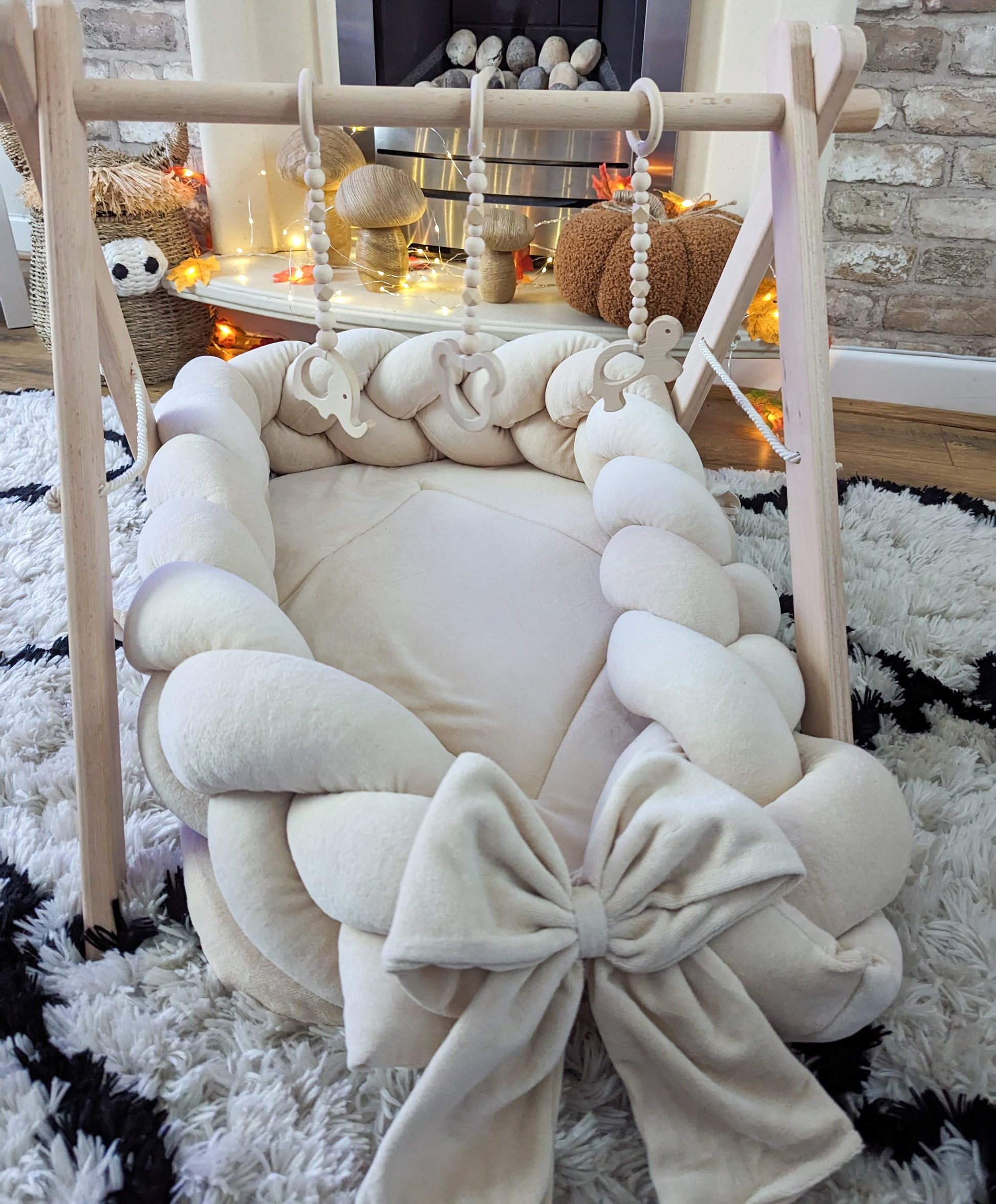 Plaited Bow Baby Nest- 8 colours available! – The Cosy Baby